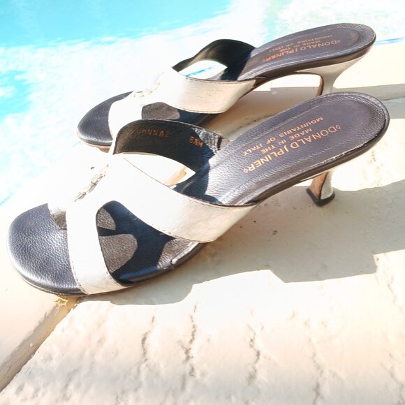 Donald J Pliner Sandals-Made in Mountains of Italy - Picture 2 of 6